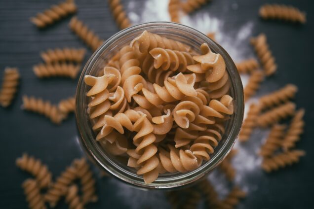 Pasta Fusilli casera con pimiento de Espelette - Imagen 2