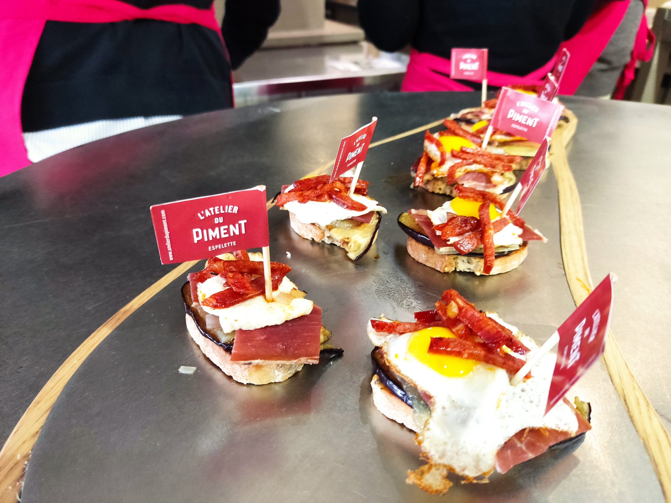 Atelier culinaire Top Pintxo pour un groupe au Pays Basque